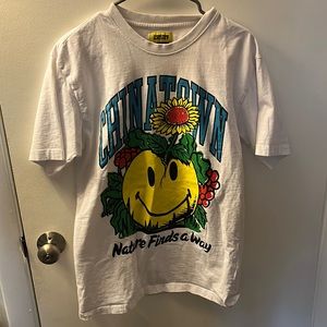 Chinatown Graphic Tee!!